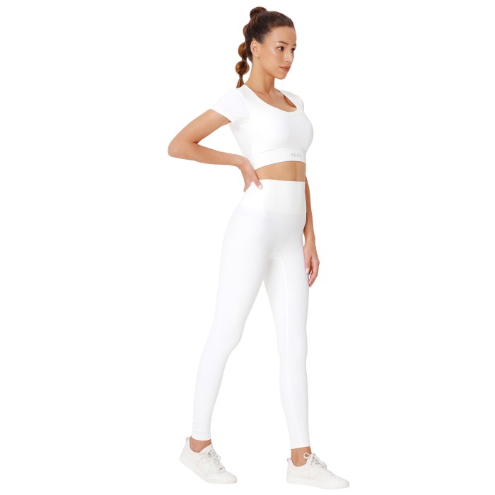 CLUB LEVEL SET Top + leggings